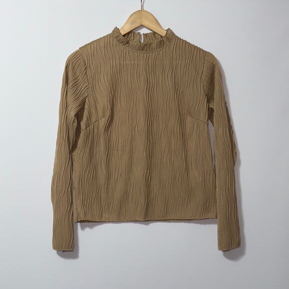 DAZY Tan Textured Long Sleeve Top women’s Size Small - Picture 1 of 9